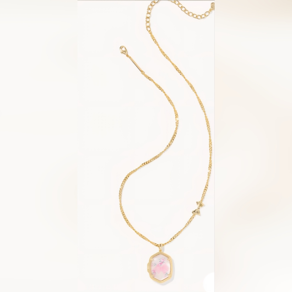 NWT Kendra Scott x LoveShackFancy Daphne Gold Locket Necklace Sold Out Style!! - Picture 2 of 7